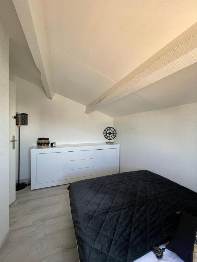 Appartement Duplex Climatise Le Trident Saintes-Maries-de-La-Mer Exterior foto