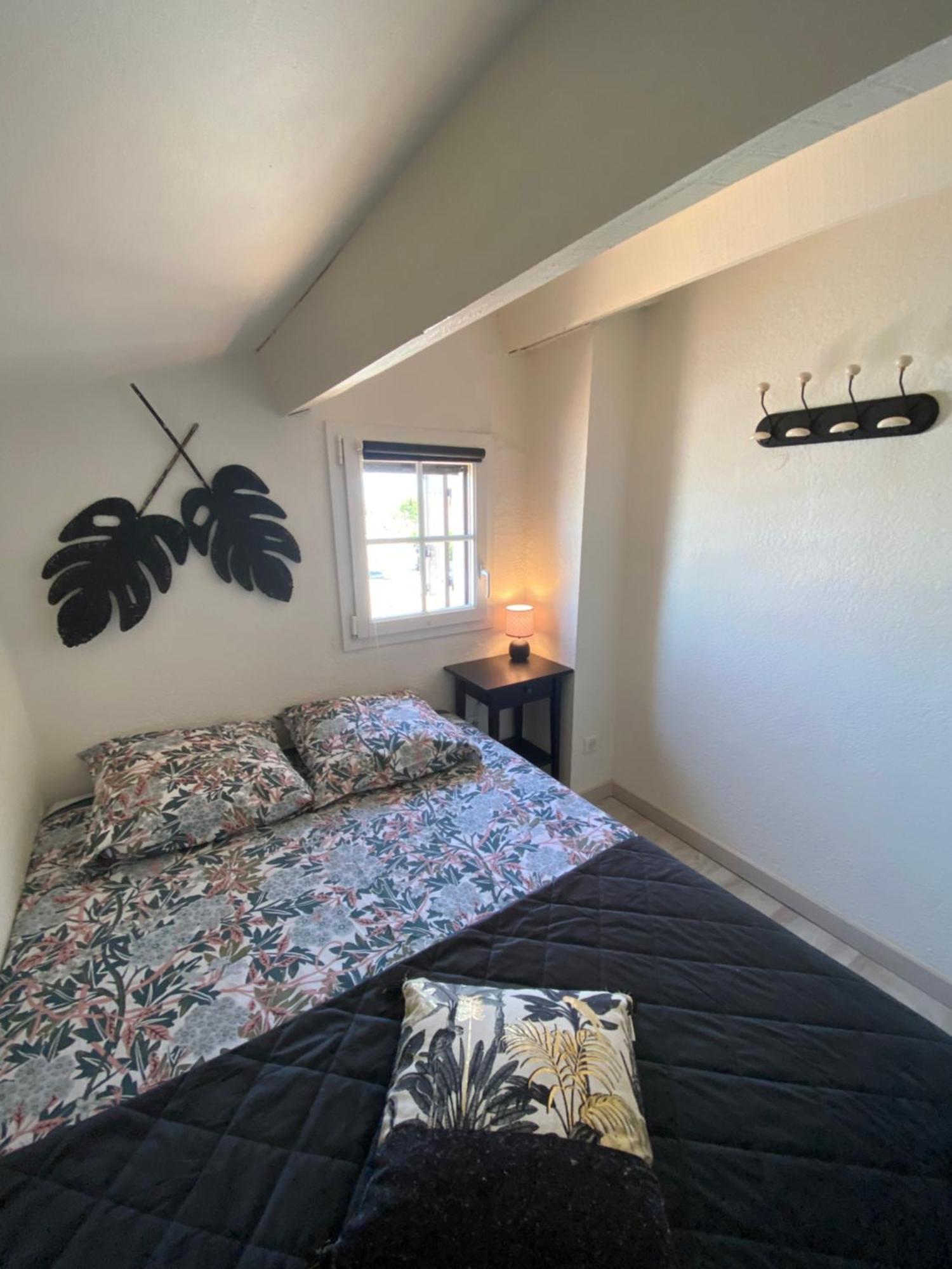 Appartement Duplex Climatise Le Trident Saintes-Maries-de-La-Mer Exterior foto