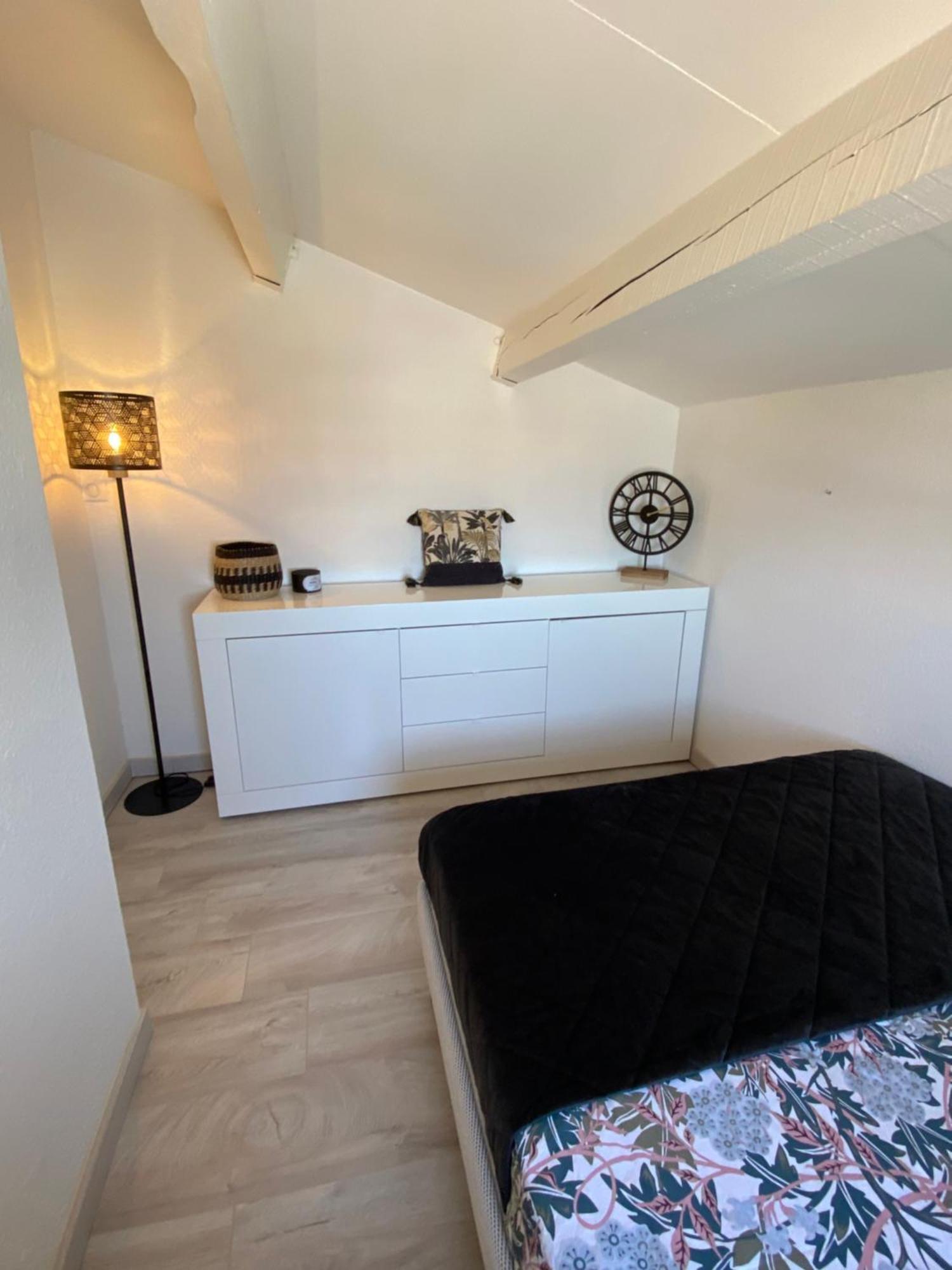 Appartement Duplex Climatise Le Trident Saintes-Maries-de-La-Mer Exterior foto